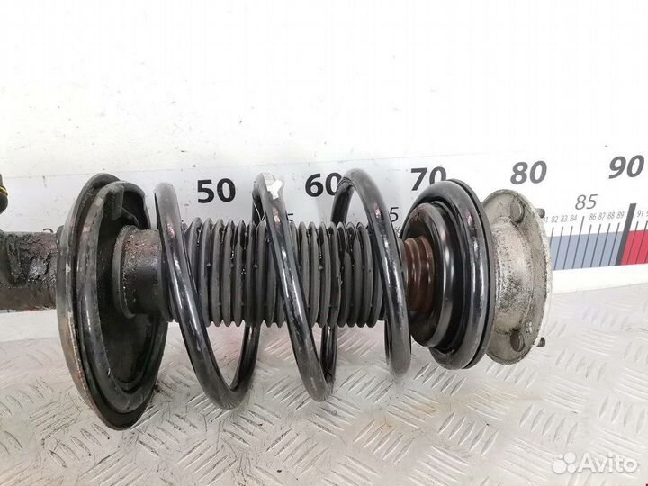 Стойка амортизатора переднего правого BMW X3