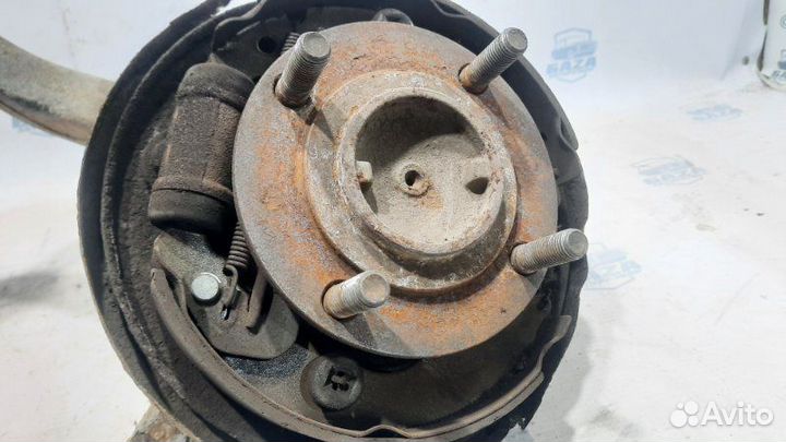 Ступица задняя правая Mitsubishi Eterna E52 4G93