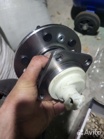 Ступичный подшипник на volvo