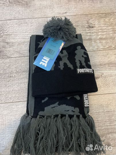 Комплект шапка и шарф для мальчика