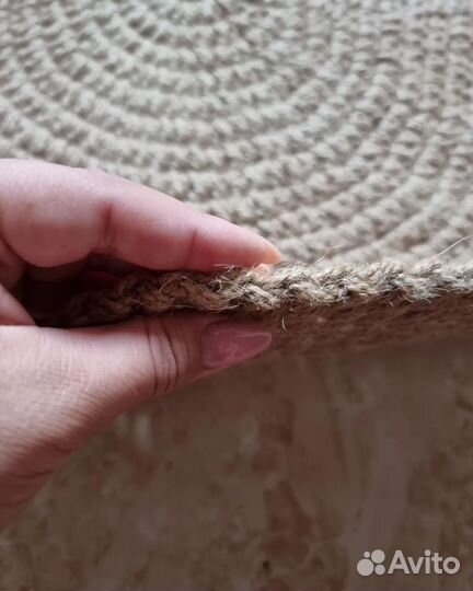 Джутовый ковер