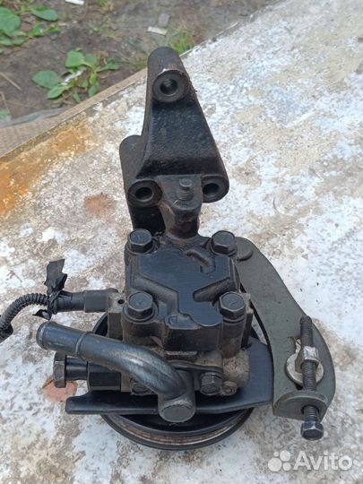 Насос Гура Kia Spectra