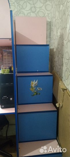 Двухъярусная кровать