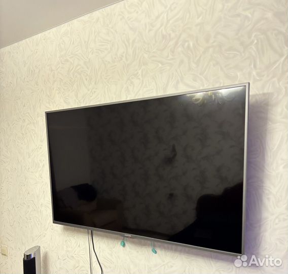 Телевизор SMART tv 55 дюймов