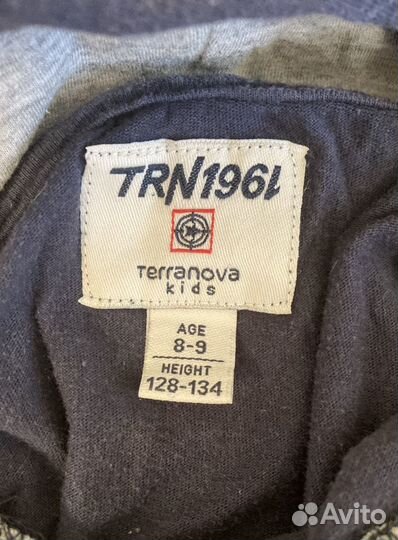 Футболка с рукавами 134 / джинсы 140