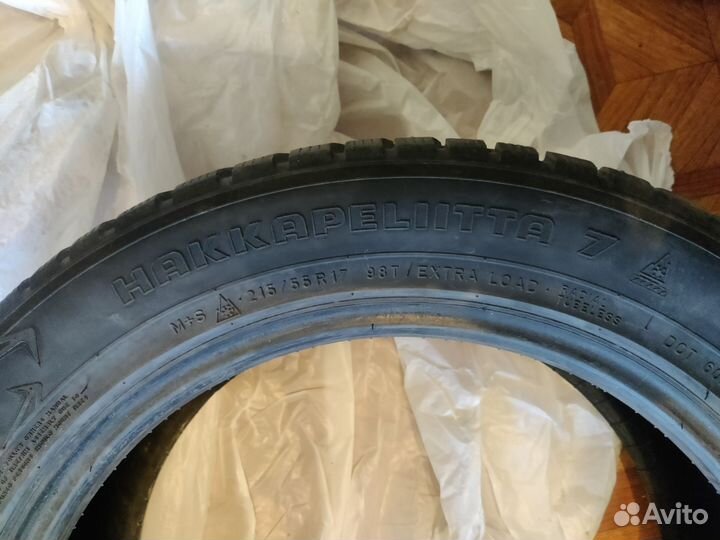 Nokian Tyres Hakkapeliitta 7 215/55 R17 98