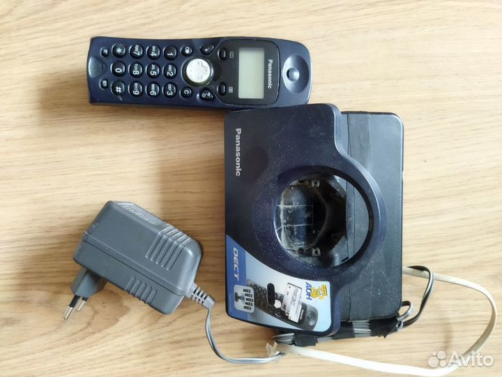 Стационарный беспрвод телефон panasonic KX-TCD435