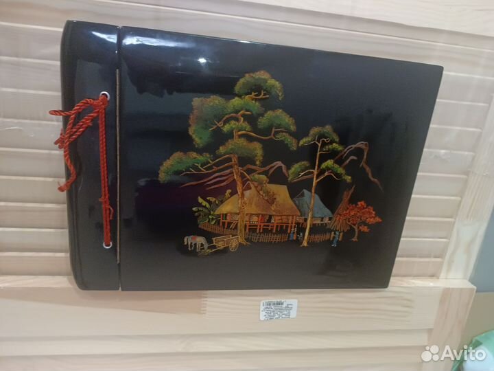 Антикварный фотоальбом