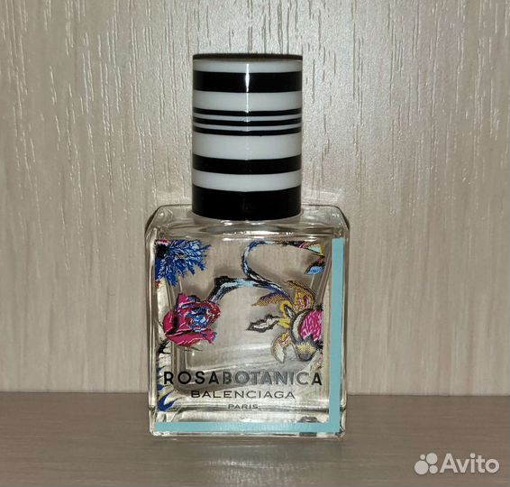 Коллекционерам флаконов и коробок от парфюма