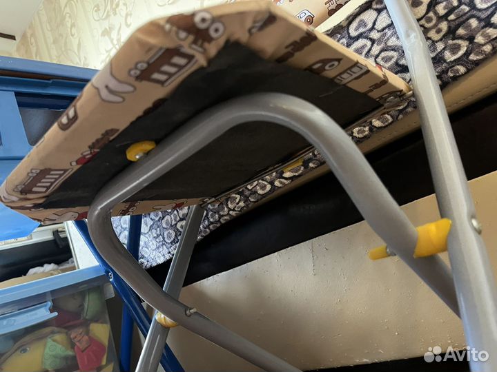 Детский столик и стульчик