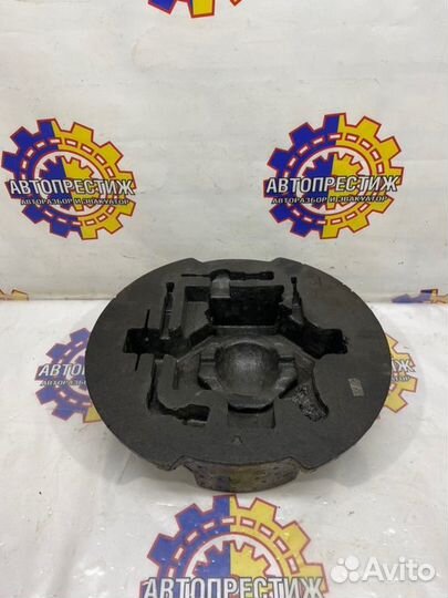 Пластиковая ниша запасного колеса Hyundai Sonata