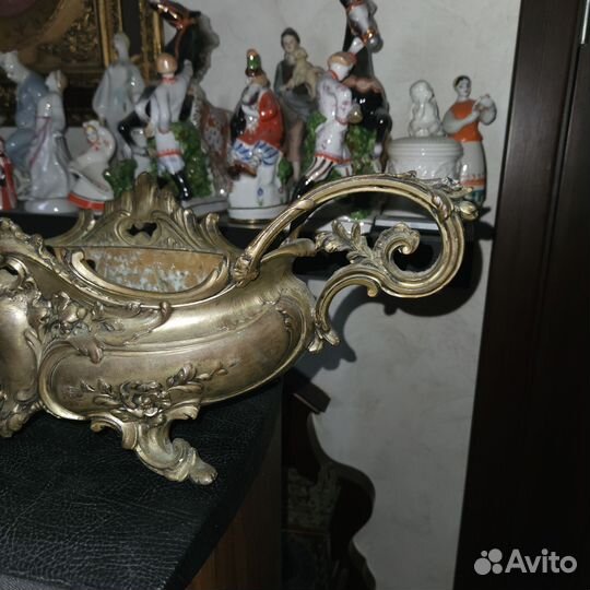 Старинная жардиньерка