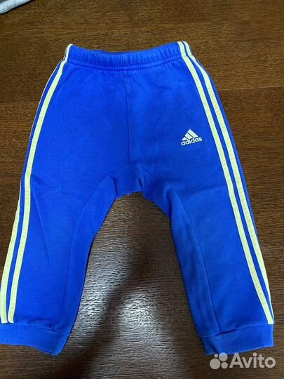 Спортивный костюм adidas