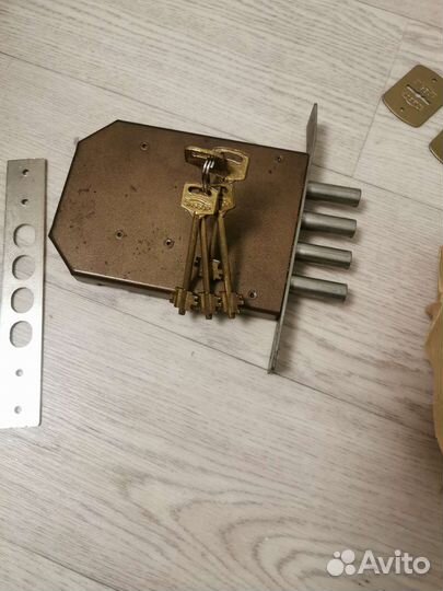 Замок эльбор