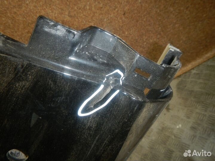 Накладка бампера заднего левая, Lexus -LX (15)