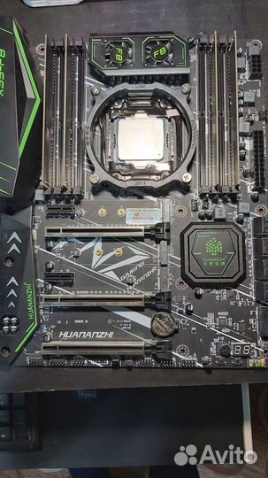 Huananzhi Gaming X99-F8 Xeon E5-2678 V3 32Gb DDR4
