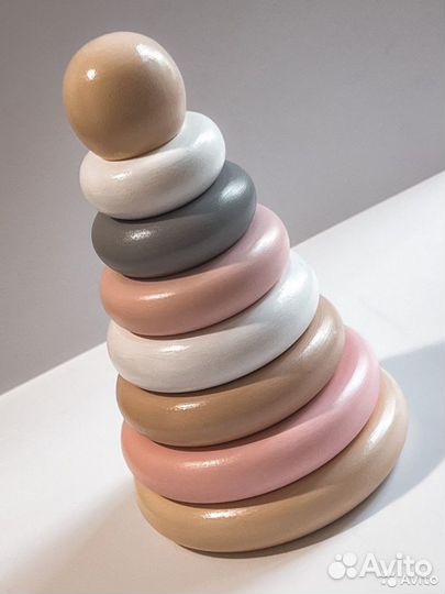 Пирамидка деревянная