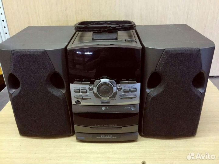 LG FFH-217 с Bluetooth