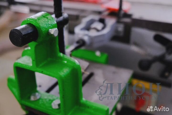 Комбинированный деревообрабатывающий станок