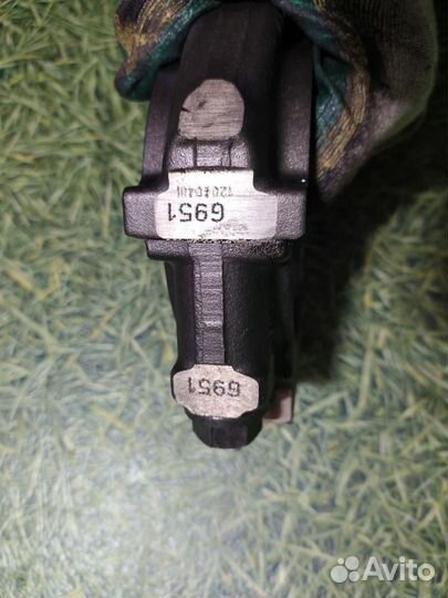 Шатун Mercedes-Benz Axor 2004 457 030 01 20