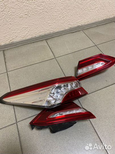 Фонари задние led Toyota Camry XV70