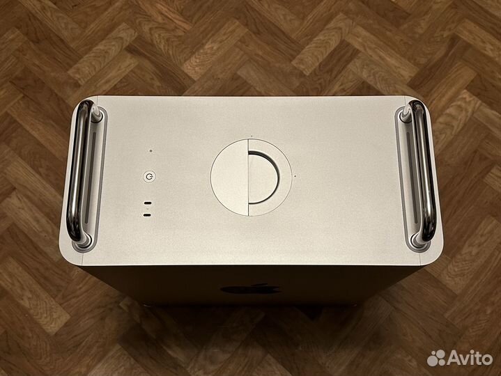 Mac Pro (2019) 8-Core/96GB/8TB SSD/8GB Radeon