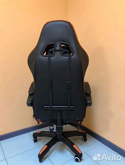Компьютерное игровое кресло