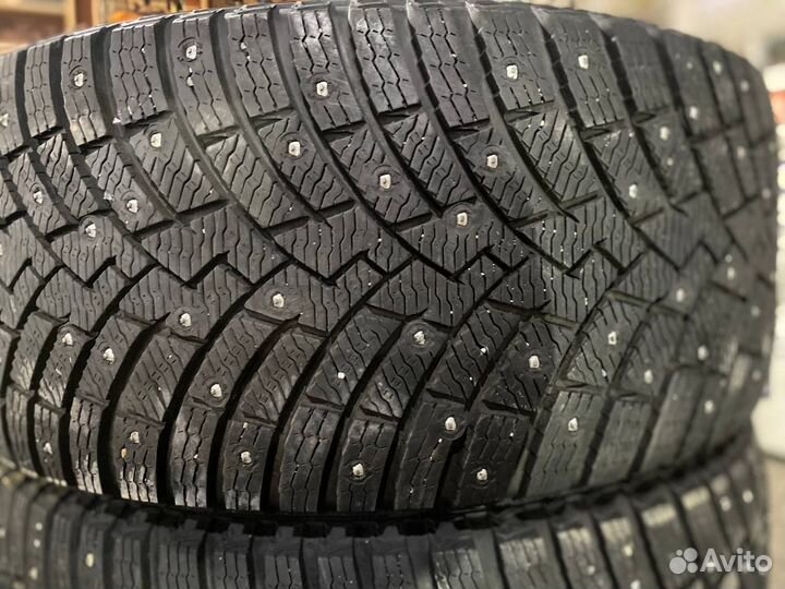 Pirelli Scorpion Ice Zero 2 285/40 R21