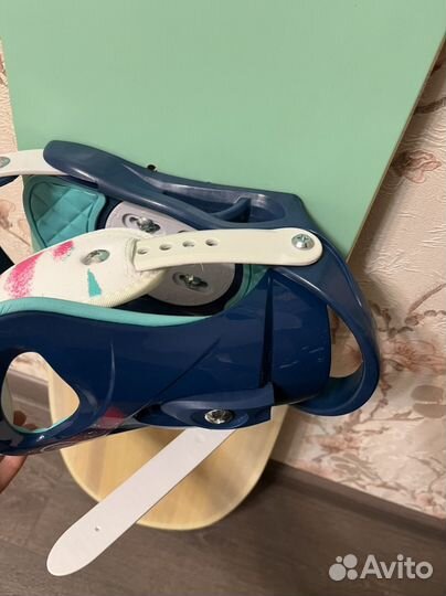 Сноуборд с креплениями