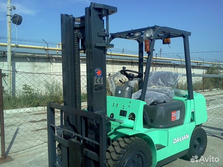 Вилочный погрузчик Dalian CPCD35, 2023