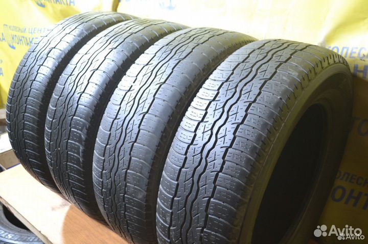 Bridgestone Dueler H/T D687 225/65 R17