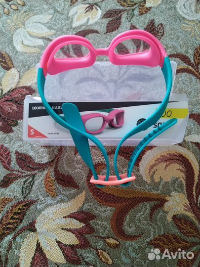 Очки для бассейна