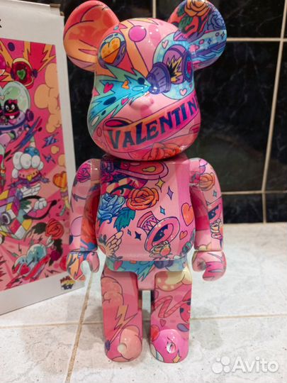 Игрушка bearbrick love