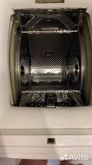 Стиральная машина с вертикальной загрузкой