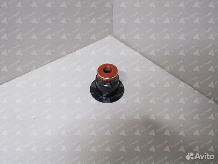 Маслосъёмный колпачок D04-107-30+C Shanghai