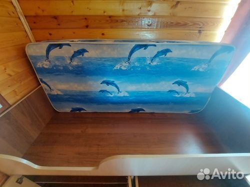 Детская кровать с матрасом и ящиками