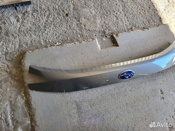 Subaru forester 5 sk накладка крышки багажника