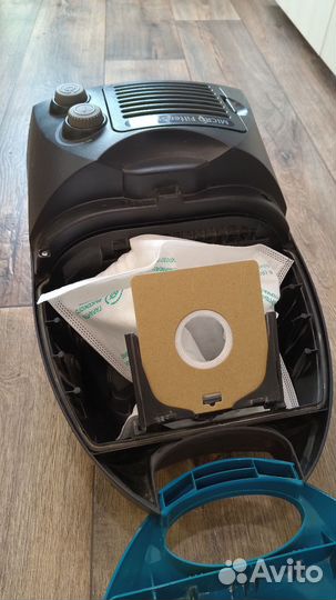 Пылесос Samsung SC4034