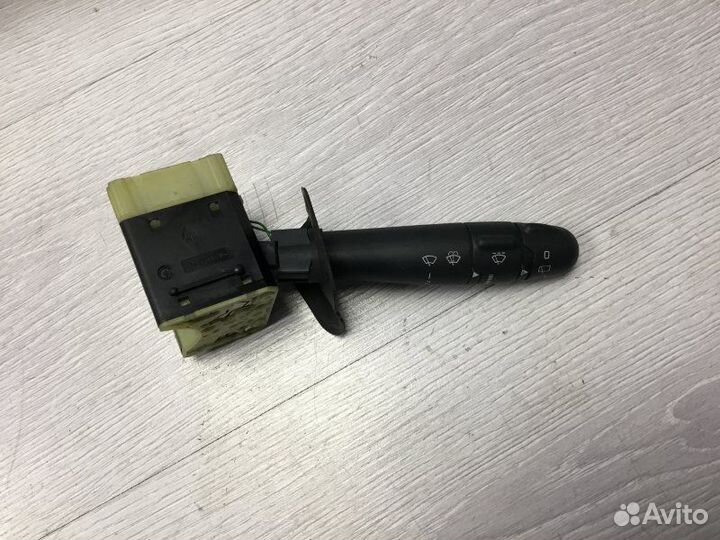 Переключатель дворников Renault Megane 1.6 1997