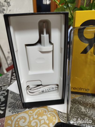 realme 9 5G, 4/64 ГБ