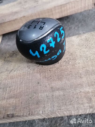 Рукоятка рычага переключения передач Ford Kuga 1