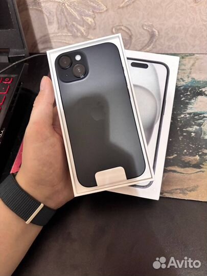 iPhone 15, 128 ГБ