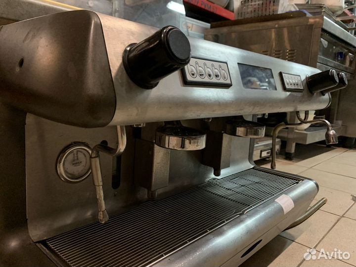 Кофемашина полуавтомат