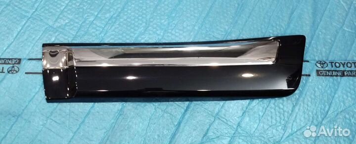 Молдинг двери Land Cruiser 200 задний левый черный