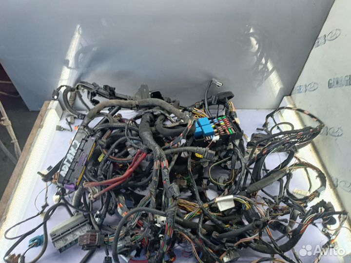 Проводка салон + капот Renault Logan 2