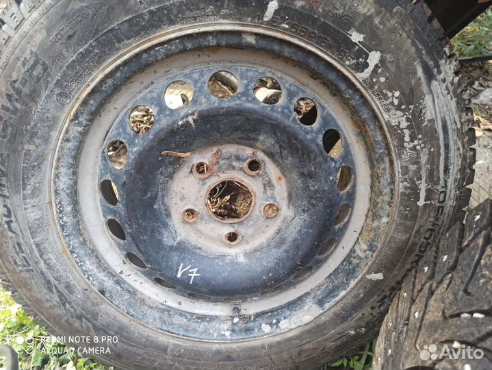 Зимние колеса Volkswagen Polo Skoda Rapid R15