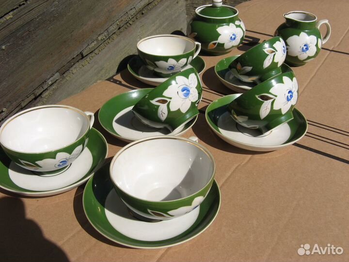 Сервиз дулево СССР. зеленый С цветами