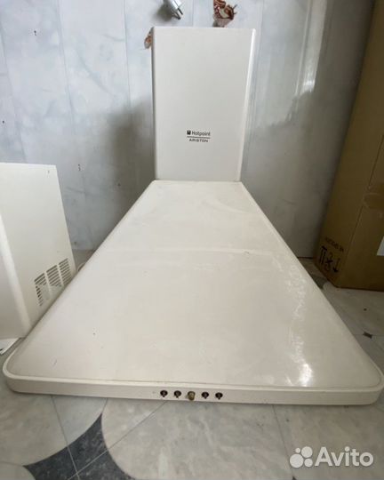 Верх кухонного гарнитура+ вытяжка хот поинт