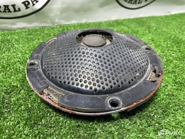 Динамик передний правый Toyota Land Cruiser HDJ81