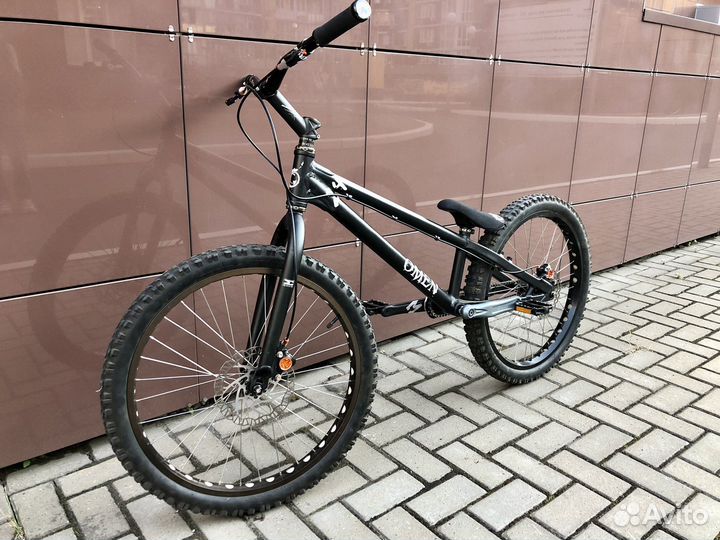 Стрит-триал Omen 24